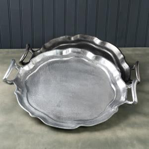 This gorgeous antiqued aluminum tray has a classic design. Measuring 16” in diameter, this tray will hold plenty of appetizers!  Makes a great try for serving drinks in style as well!